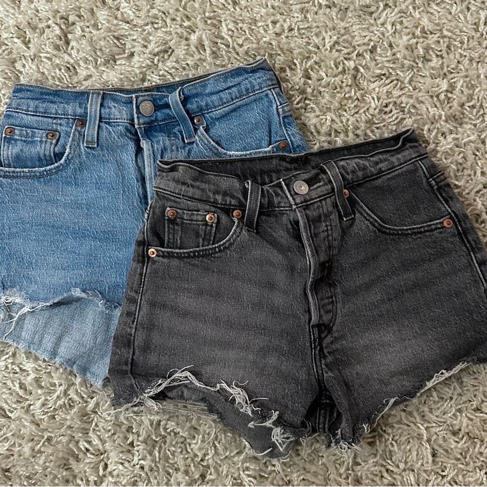 Womens 501 Levi Shorts